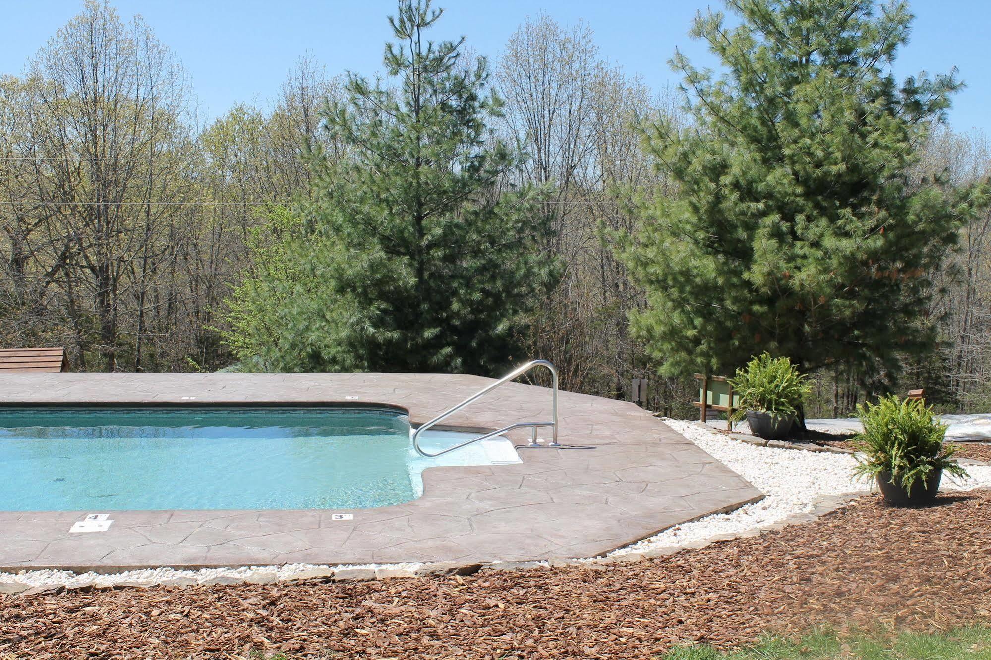 Bear Creek Lodge Cabin Resort Reeds Spring Exterior foto